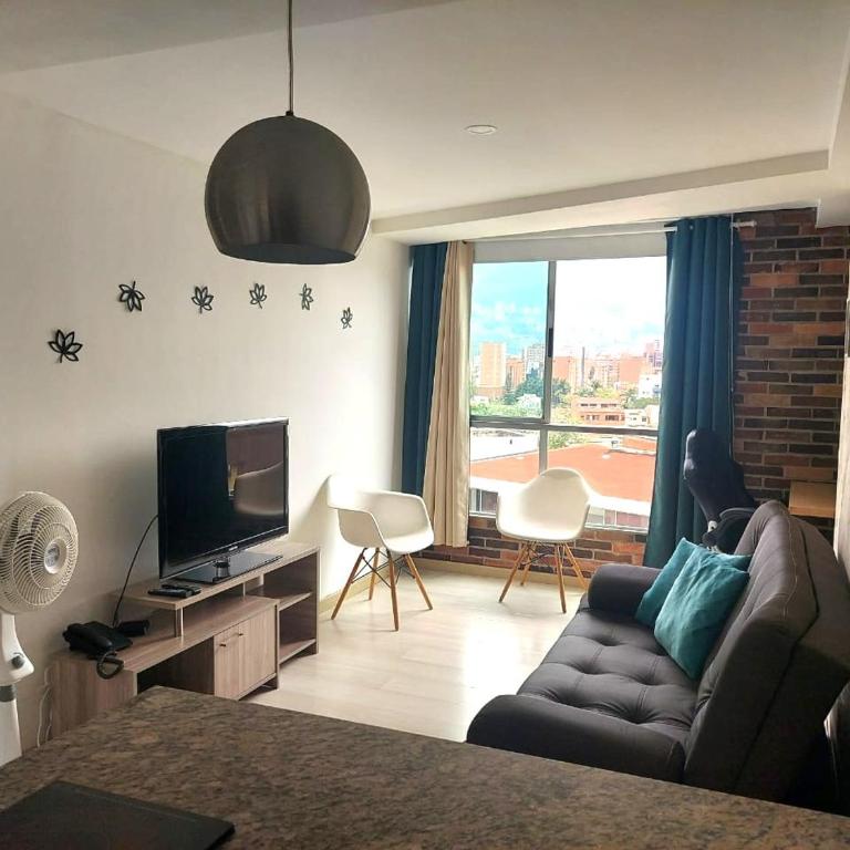Lovely one bedroom condo in beautiful Laureles - One-Bedroom Apartment - 1