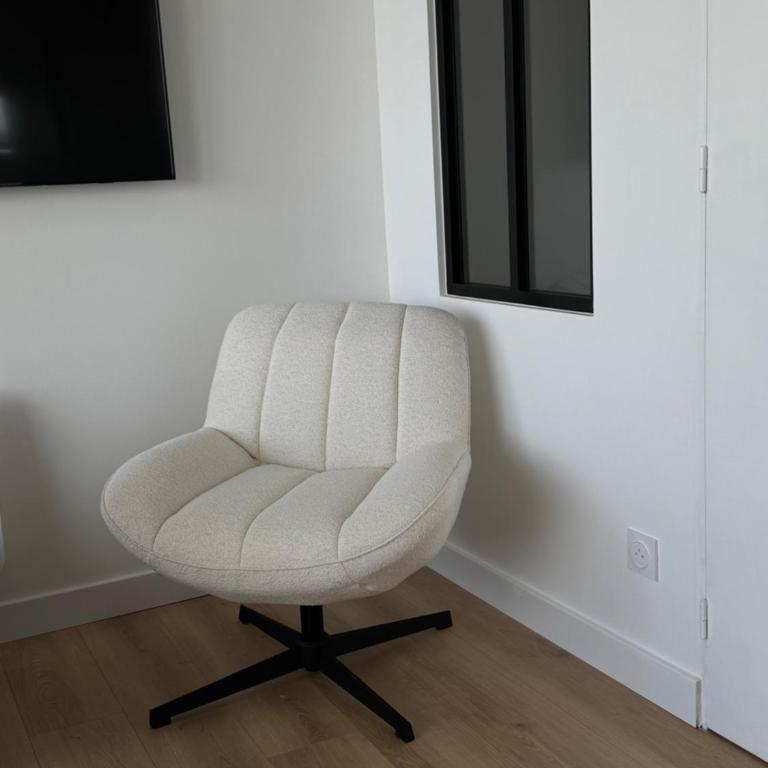 Appartement vue mer 45m2 avec grande terrasse 20m2 - One-Bedroom Apartment - 37
