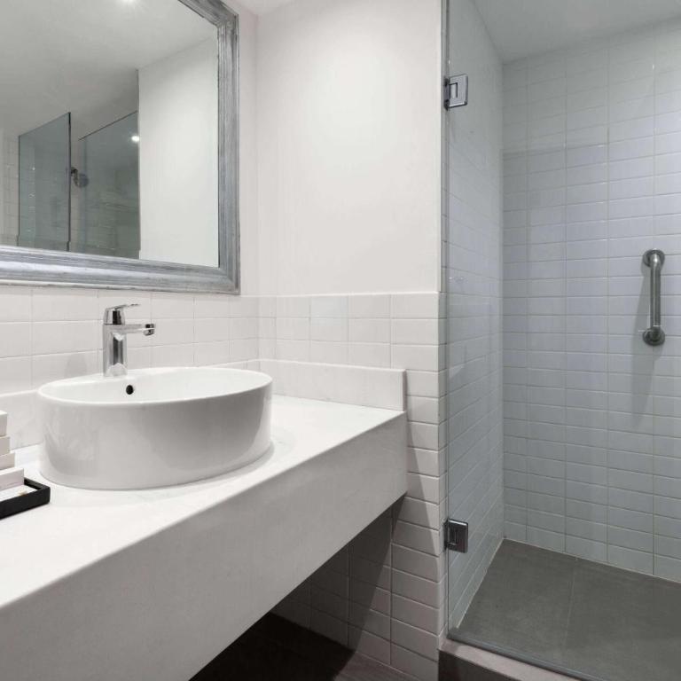 Wyndham Monterrey Ambassador Centro - Suite Principal - 1 cama extragrande - No fumadores - 4
