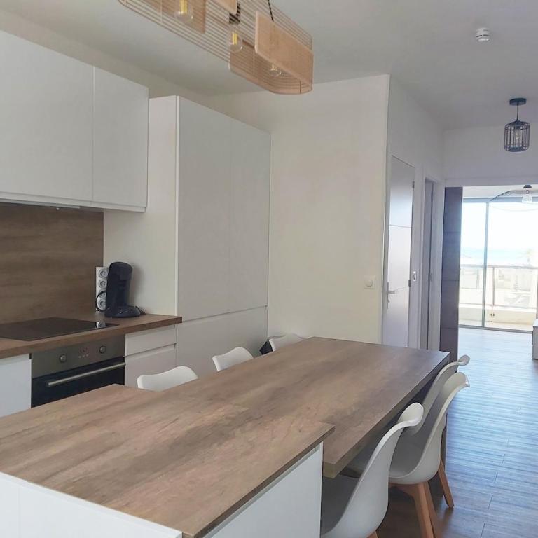 Superbe T3 moderne vue mer avec parking, climatisation, piscine - Apartamento de 3 dormitorios - 9