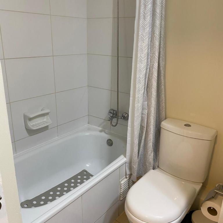 Apart Hotel Luxury - Apartamento de 1 dormitorio - 2
