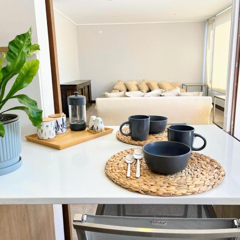 House 3 bedrooms 4 bathrooms & garden - Three-Bedroom House - 30