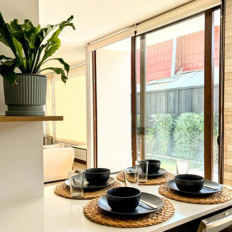 House 3 bedrooms 4 bathrooms & garden - Three-Bedroom House - 46