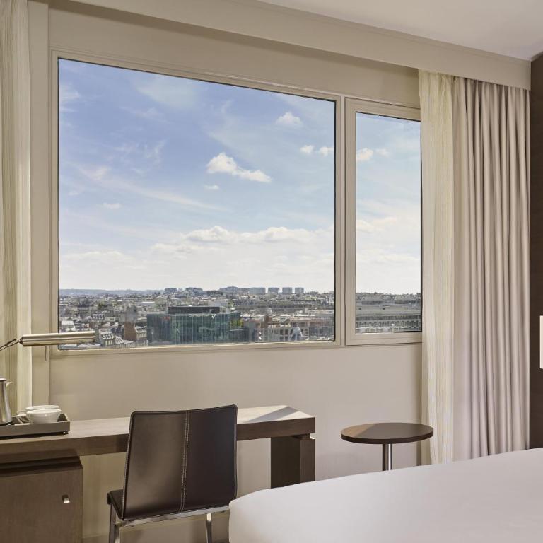Hyatt Regency Paris Etoile - King Room - 5