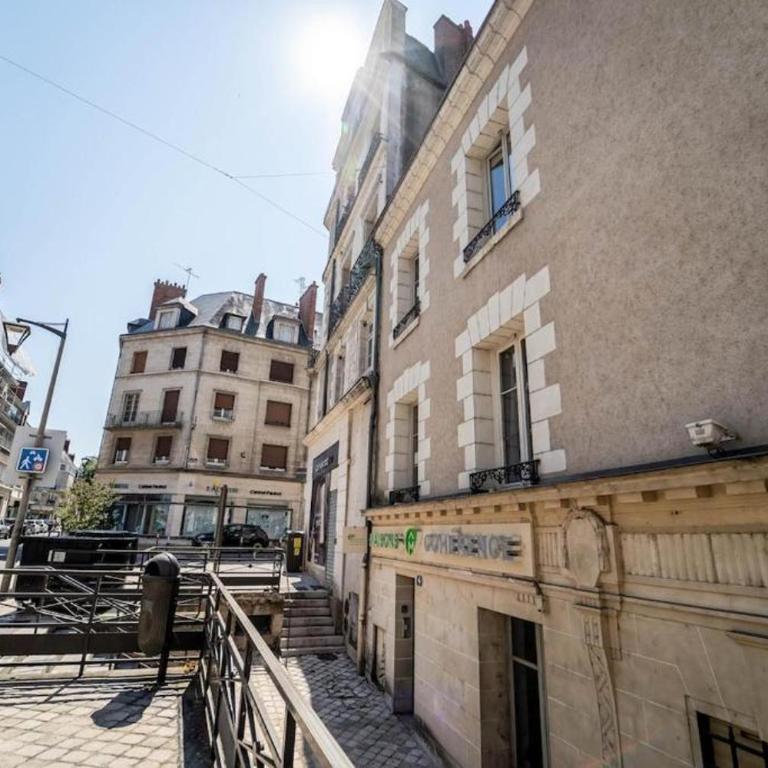 2 Appartements pour Groupe Blois Centre Ville - Appartement 2 Chambres - 32