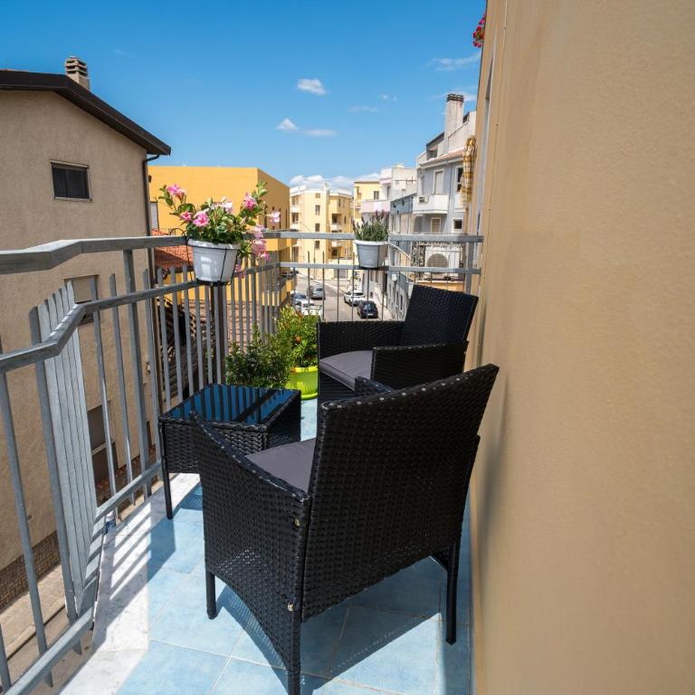 S'Unda Jara - Camera Familiare con Balcone - 10