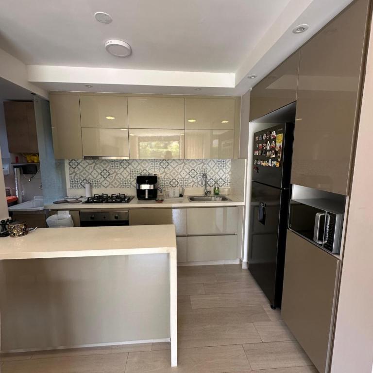 Luxury loft with home theater & pool, Buenavista top location - Apartamento de 2 dormitorios con balcón y terraza - 20
