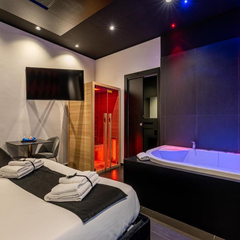 Maximum hub suite&spa - Camera Matrimoniale Deluxe con Vasca - 13