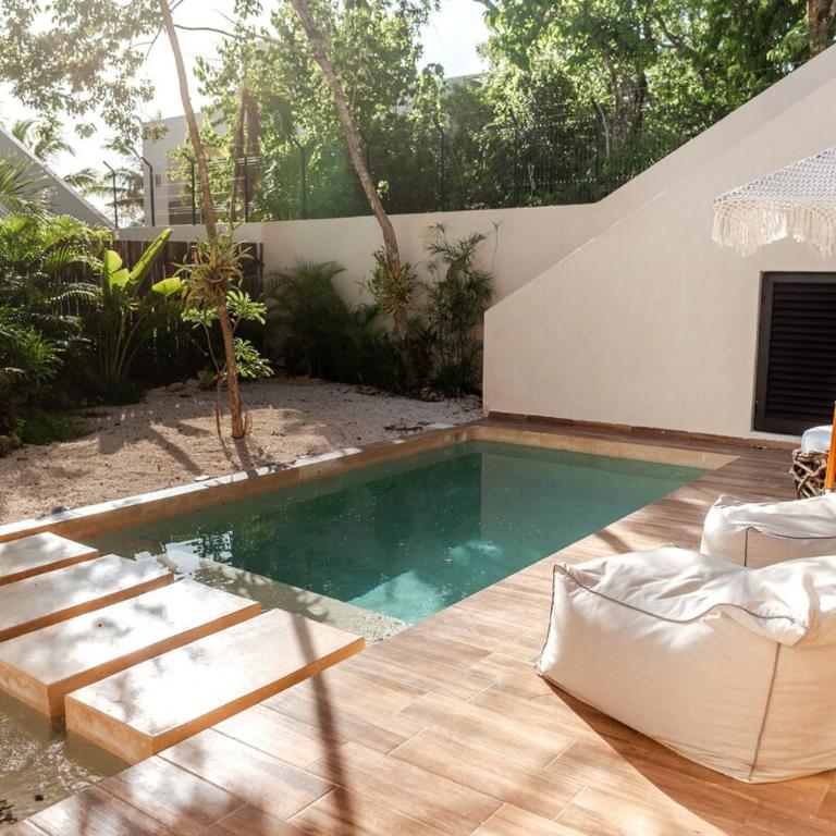 Bali 4BR Villa w Pool, Rooftop Jacuzzi and BBQ - Villa con piscina privada - 12