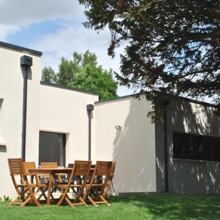 Grande maison moderne avec piscine à Tours, proche du centre-ville et de la Loire à Vélo - FR-1-381-231 - Ferienhaus (14 Erwachsene) - 9