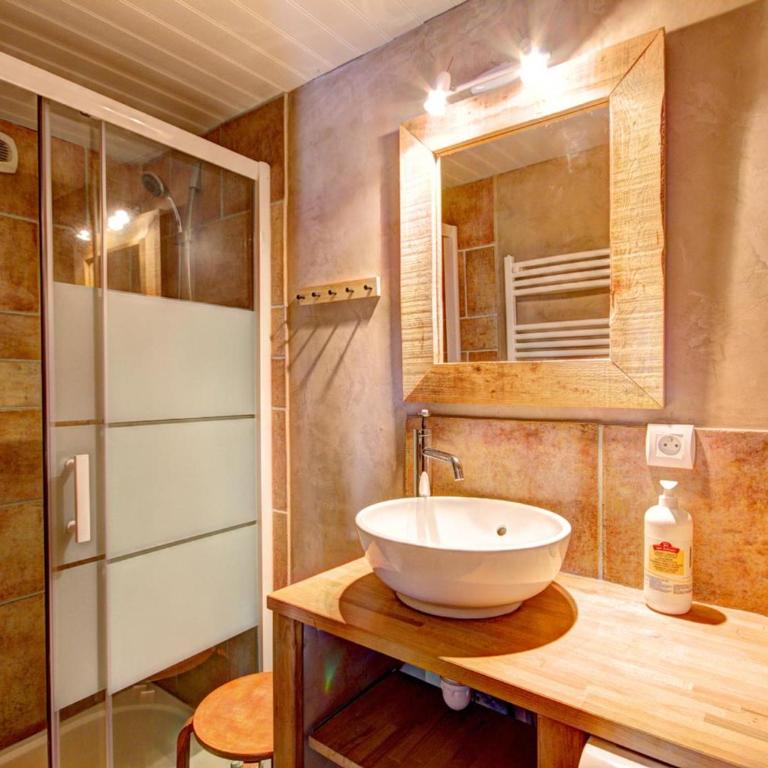 Gîte confortable avec vue imprenable près de Saint-Étienne - FR-1-496-38 - Maison de Vacances (4 Adultes) - 29