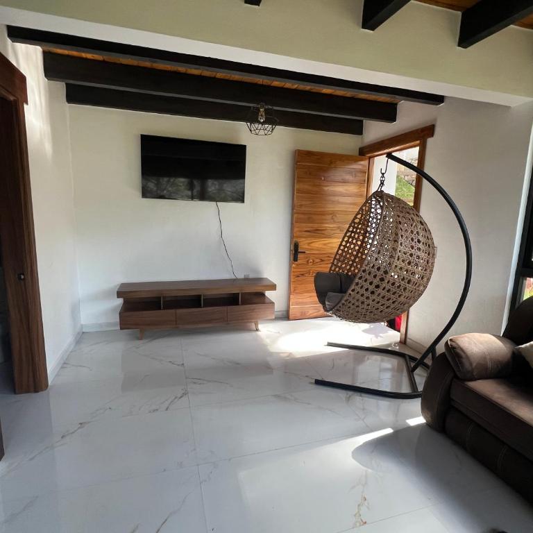 Hermosa cabaña en el bosque - Villa - 18