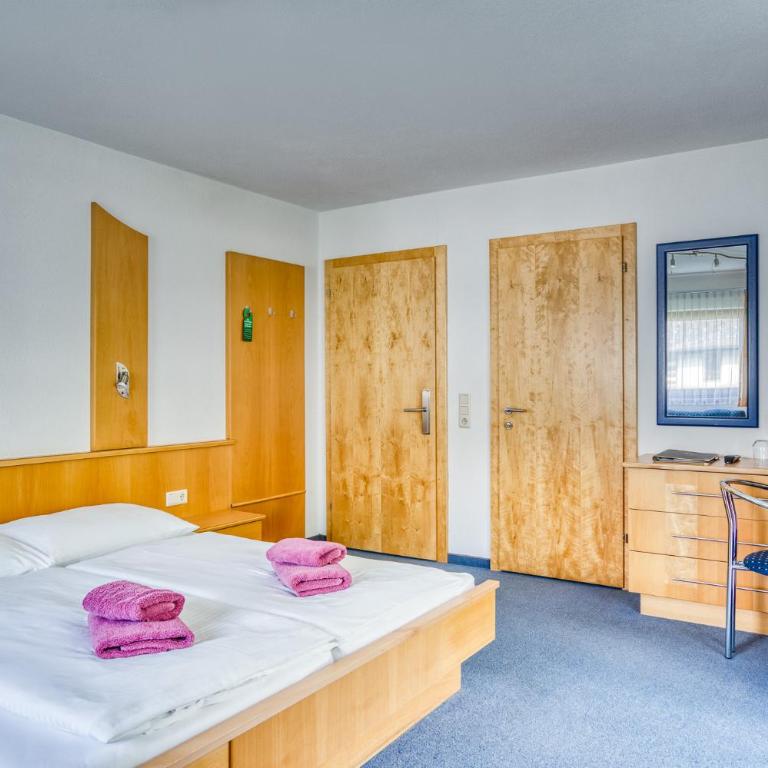 Seehüter's Hotel Seerose - Piburger See, Ötz - Double Room with Mountain View - 3
