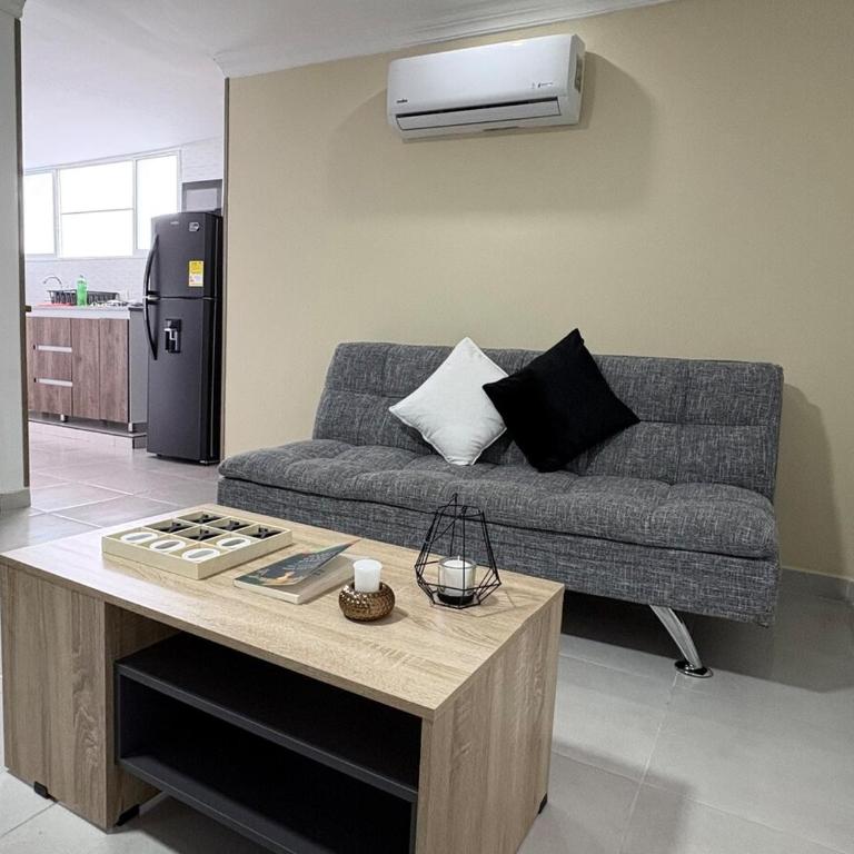 Apartamento en cali, barrio ciudad jardin - Two-Room Apartment - 8