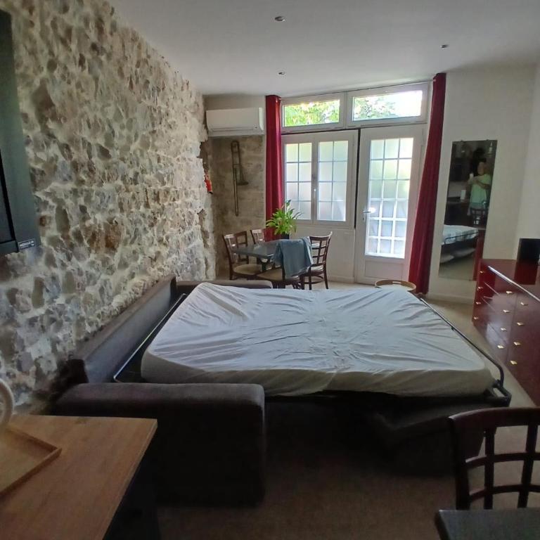 À 1km Plage du Midi et Palais des Festivals - Appartement Centre Cannes avec Cour Extérieur Privée - Apartment mit 1 Schlafzimmer und Terrasse - 33