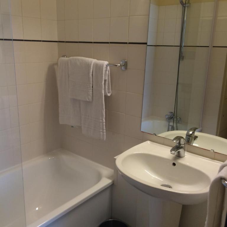 Hotel Elysée - Chambre Triple Standard - 1