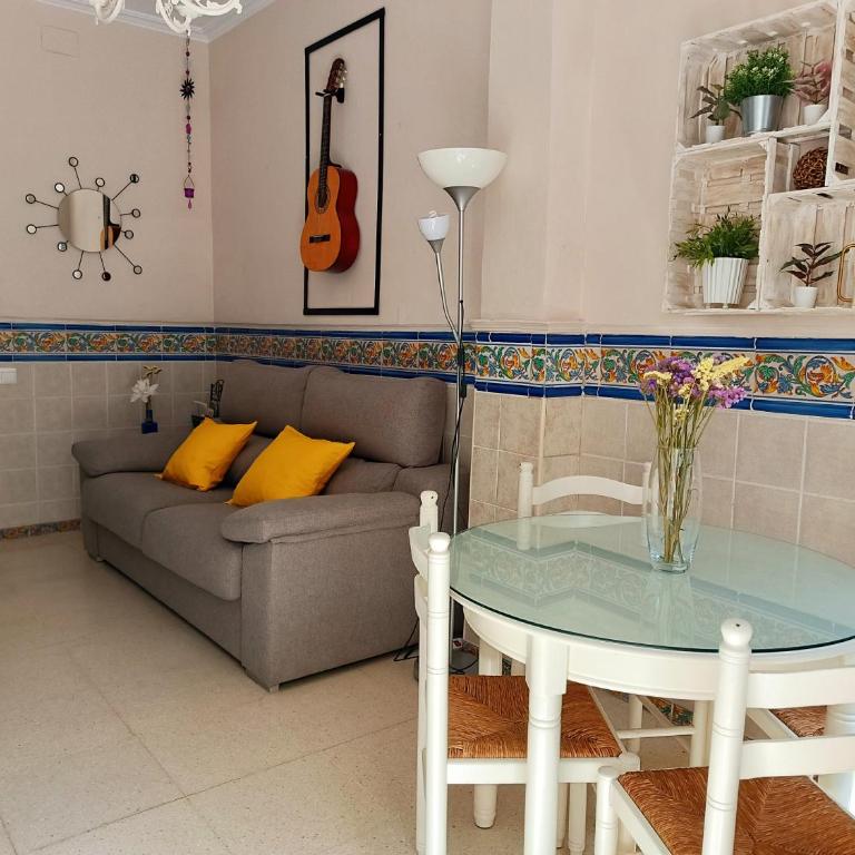 Típico y pintoresco patio de vecinos, con encanto - Apartamento de 1 dormitorio - 4