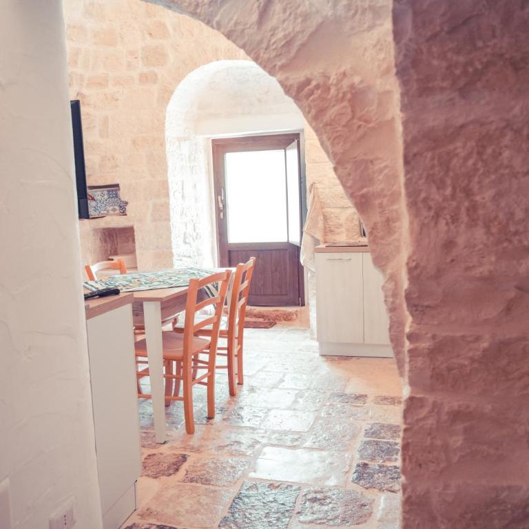 Profumi del Melograno Trulli Resort - Deluxe Room (2 Adults + 1 Child) - 11