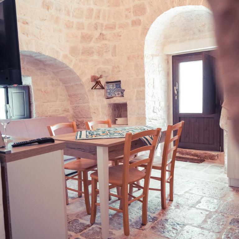 Profumi del Melograno Trulli Resort - Deluxe Room (2 Adults + 1 Child) - 18