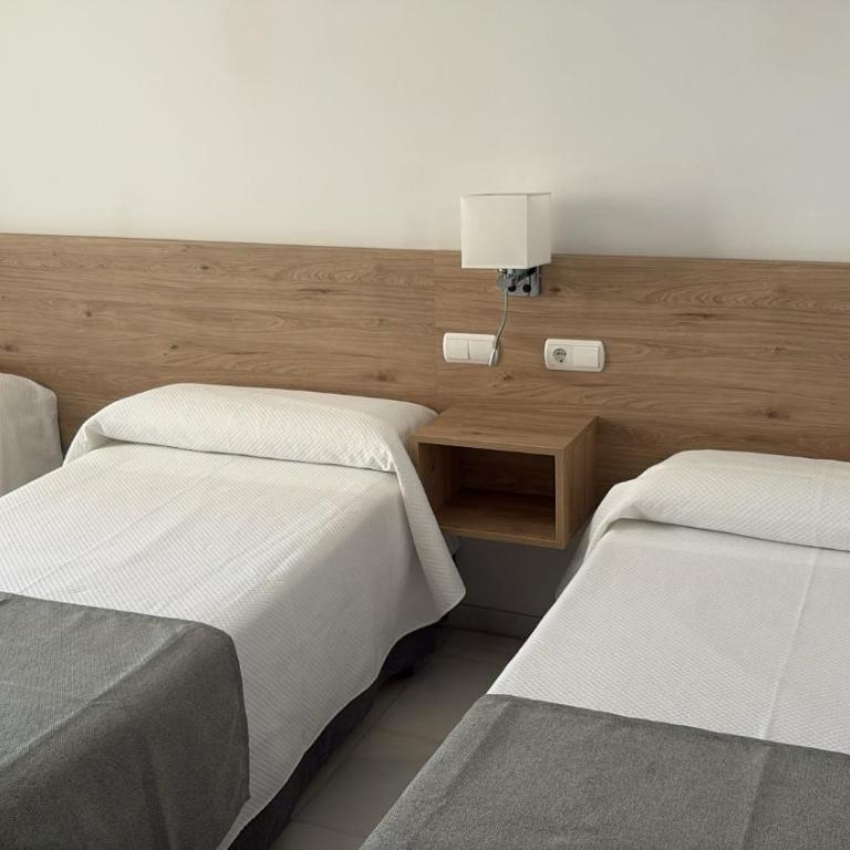 Don Paula - Habitación Doble con cama supletoria - 1 o 2 camas - 1