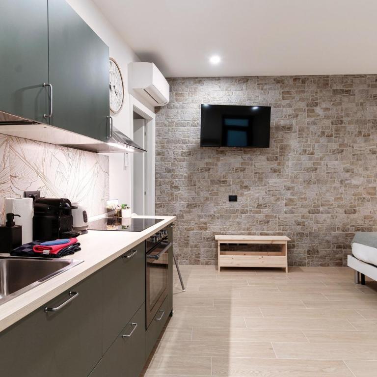 Victoria Studio 1 e 2 by Quokka 360 - Close to Porta Torre in Como - Monolocale Superior - 19