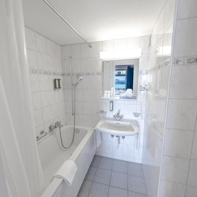 Hotel Royal Luzern - Deluxe Doppel-/Zweibettzimmer mit Seeblick - 7