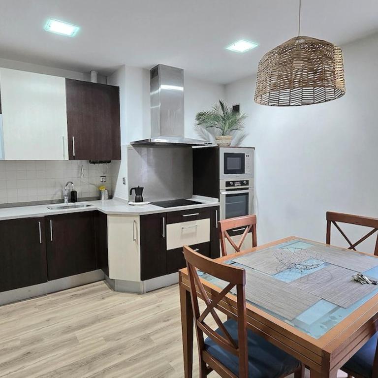 Los Luises barrio de parking gratuito - Apartamento de 3 dormitorios - 11