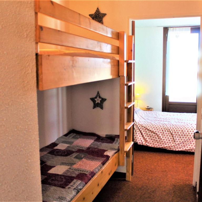 Appartement cosy à Risoul 1850 : 2 pièces, coin montagne, 6 couchages, ski aux pieds, terrasse sud - Appartement 1 Chambre - 9