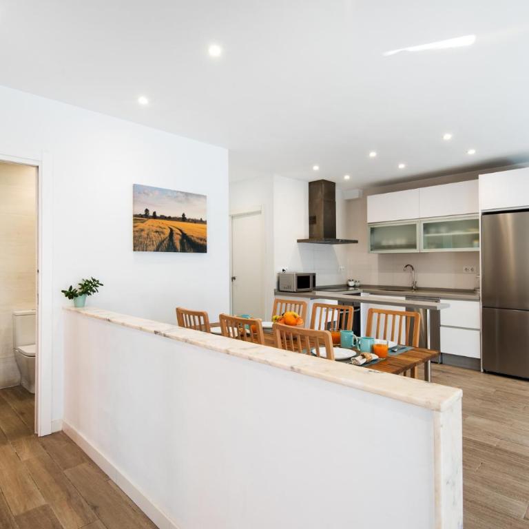 NEW SOLYMAR SQUARE APARTMENT next to Beach - Two-Bedroom Apartment - 17