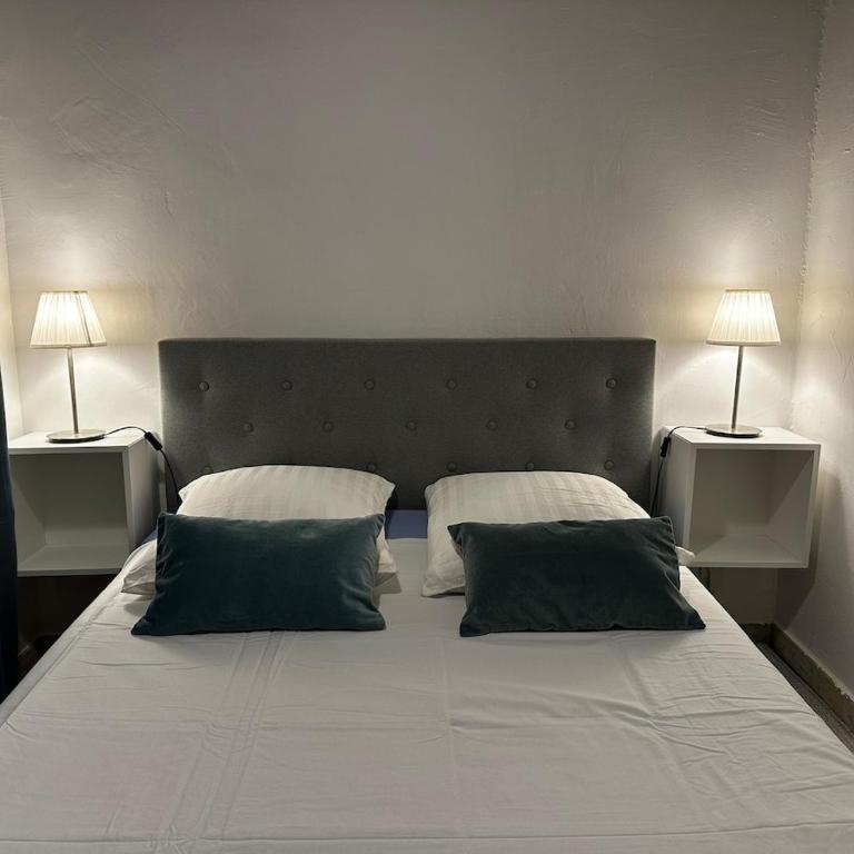 T3 Chaleureux - Vieux Toulon - Proche Port - Two-Bedroom Apartment - 15