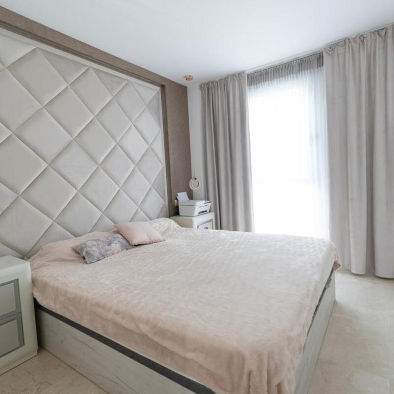Elegant apartment with a terrace and sea vews - Apartamento de 2 dormitorios - 20