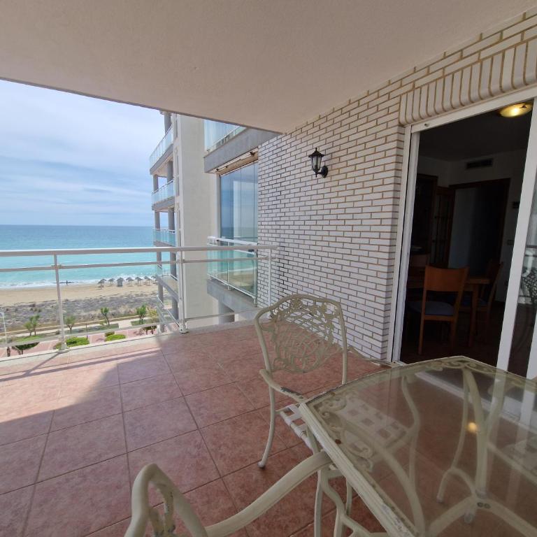 Argenta Beachside 5F - Apartamento de 2 dormitorios con terraza y vistas al mar - 10