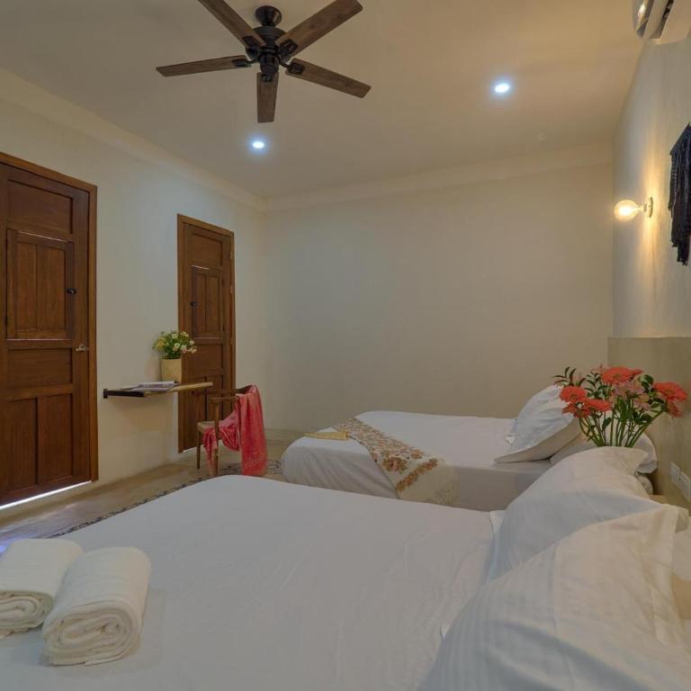 Colonial Charm, City Center, 2 BR- 10min walk to Cathedral, Pool, Private House - Casa de 2 dormitorios - 38