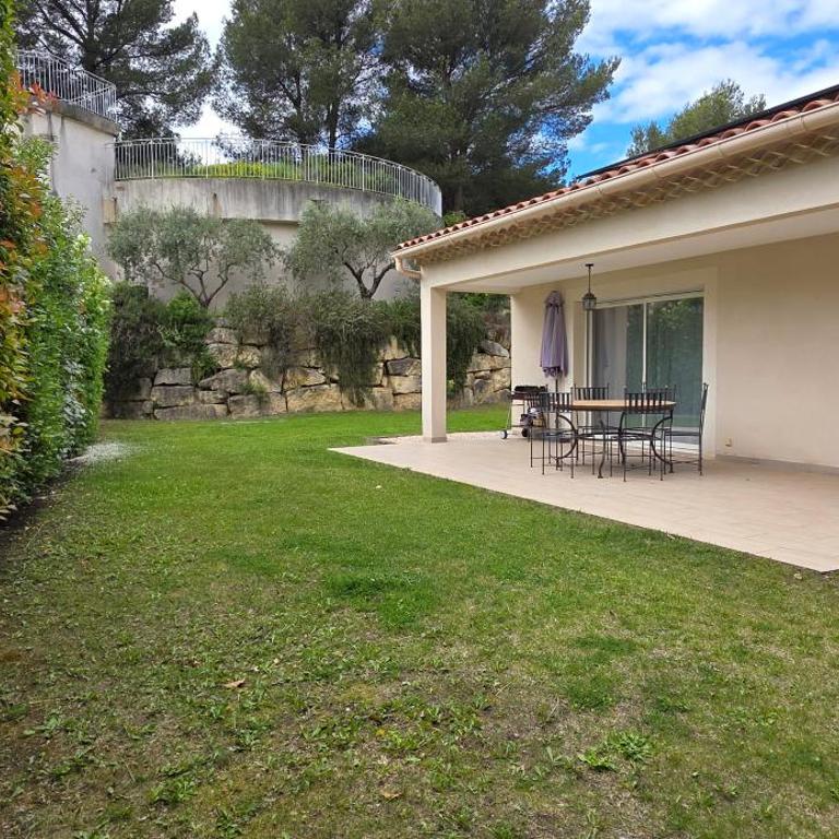 Les dentelles Évasion Provençale Villa avec Piscine et jardin - Maison 3 Chambres - 14