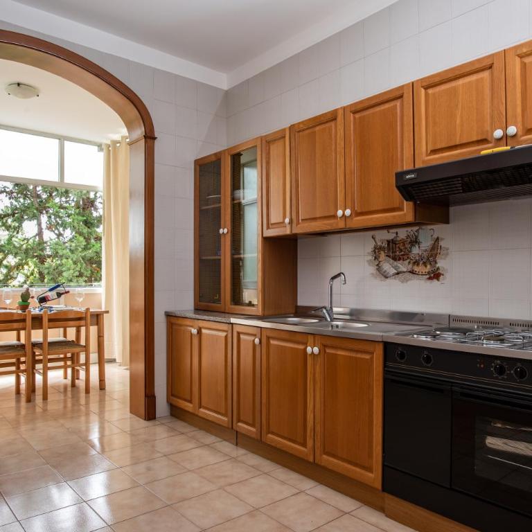 Gardenia Home - Two-Bedroom Apartment - 17