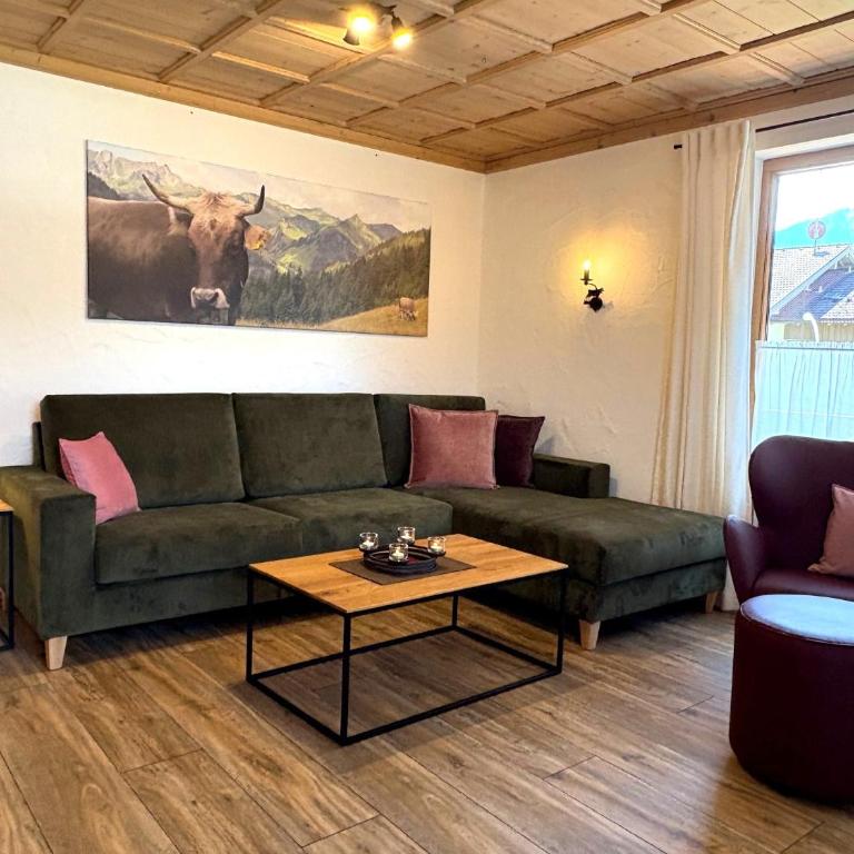 Ferienwohnung Alpentraum - Auszeit II - Two-Bedroom Apartment - 3