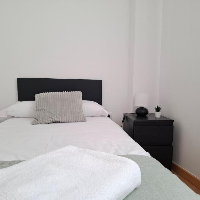 Los Pinos, acogedor apartamento con garaje - Arafita Apartamentos - Apartment mit 3 Schlafzimmern - 13