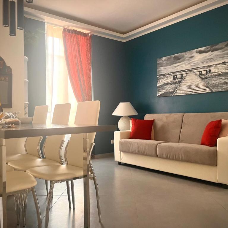 Beautiful three-room apartment in the historic center - Appartamento con 2 Camere da Letto - 28