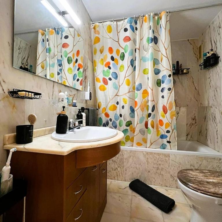 Relax with Ocean Views, Pool, and Garage - Apartment with Sea View - 7