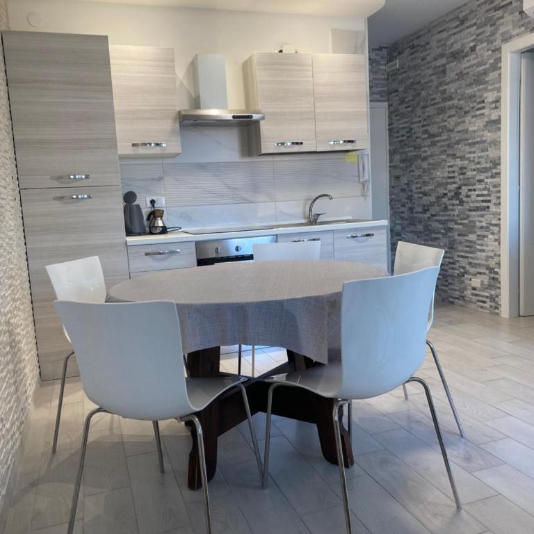 Appartamento Incantevole 300m dal mare - Appartamento con 1 Camera da Letto - 1