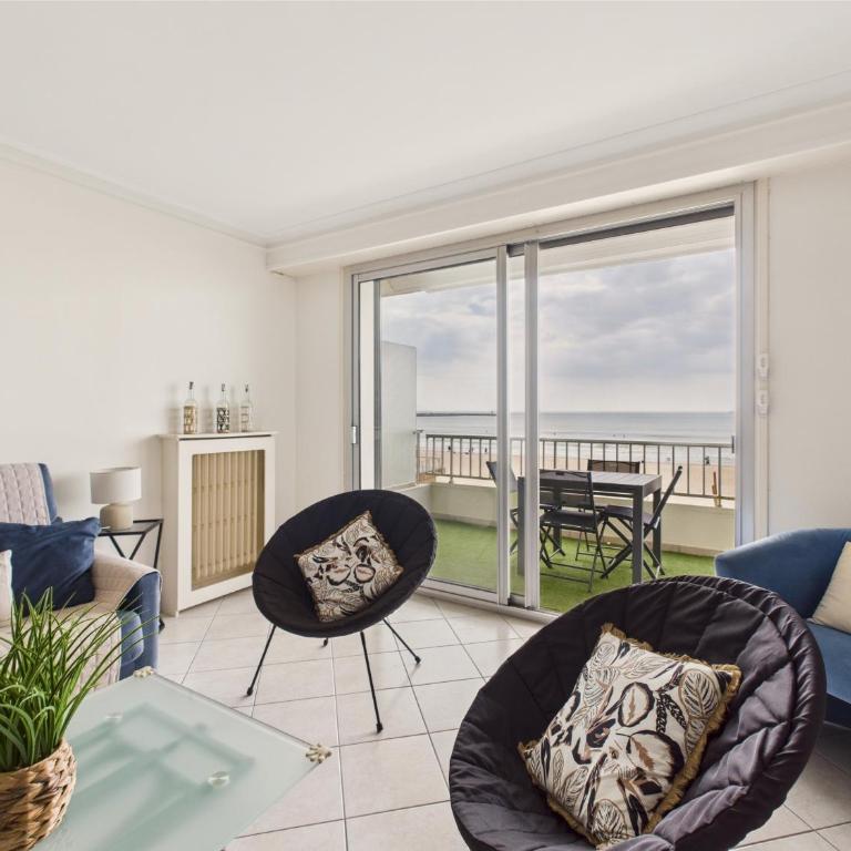 Vue mer - Appartement pour 6 - 5 m de la plage - Appartamento - 7
