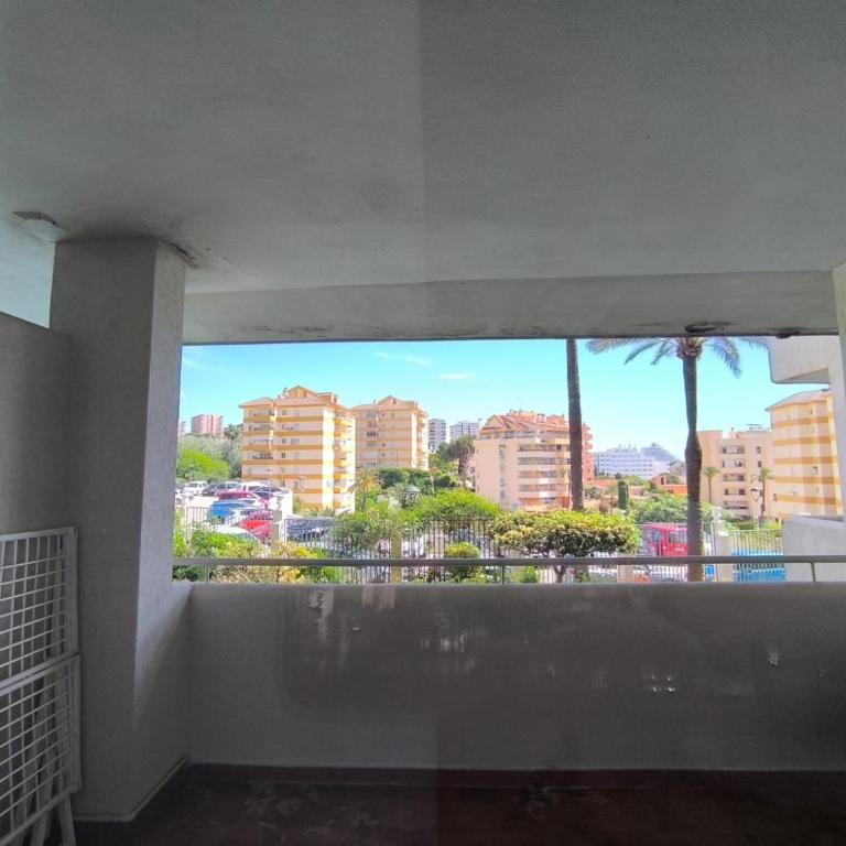 Preciosa Suite en Benalbeach - Family Studio - 11