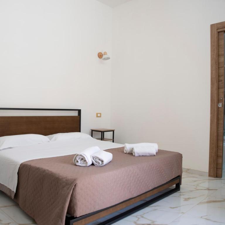 La Dolce Vita rooms & suite - Camera Matrimoniale con Balcone - 12