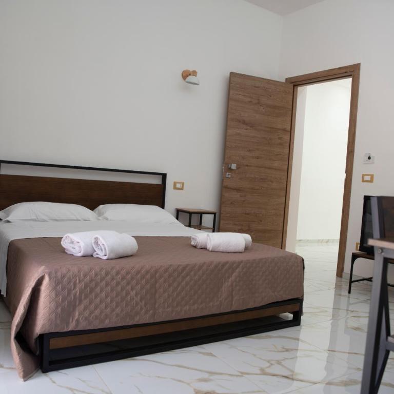 La Dolce Vita rooms & suite - Camera Matrimoniale con Balcone - 7