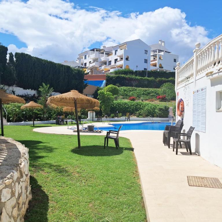 Stylish Apartment just steps from the beach - Two-Bedroom Apartment with Balcony and Sea View - 1