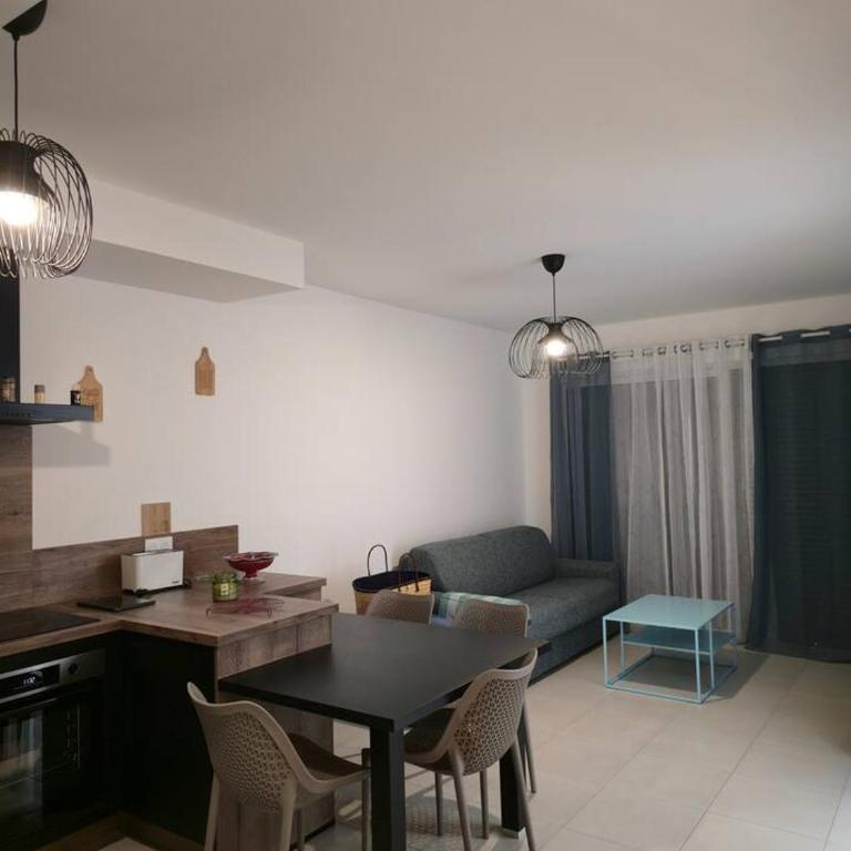 Valras Panarea 4 people - Two-Bedroom Apartment - 4