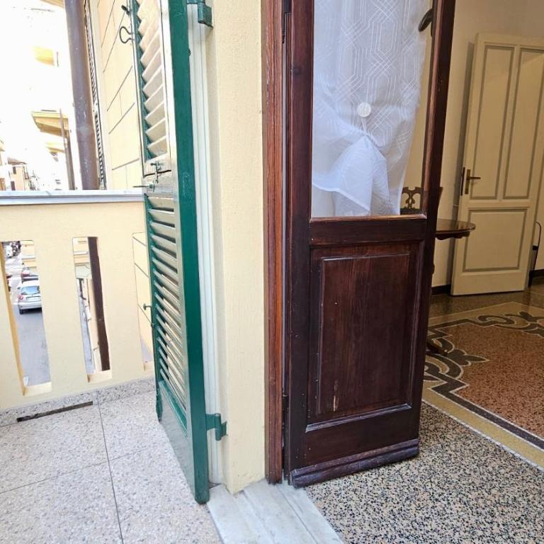 Trieste 8 - Appartamento con 2 Camere da Letto - 15