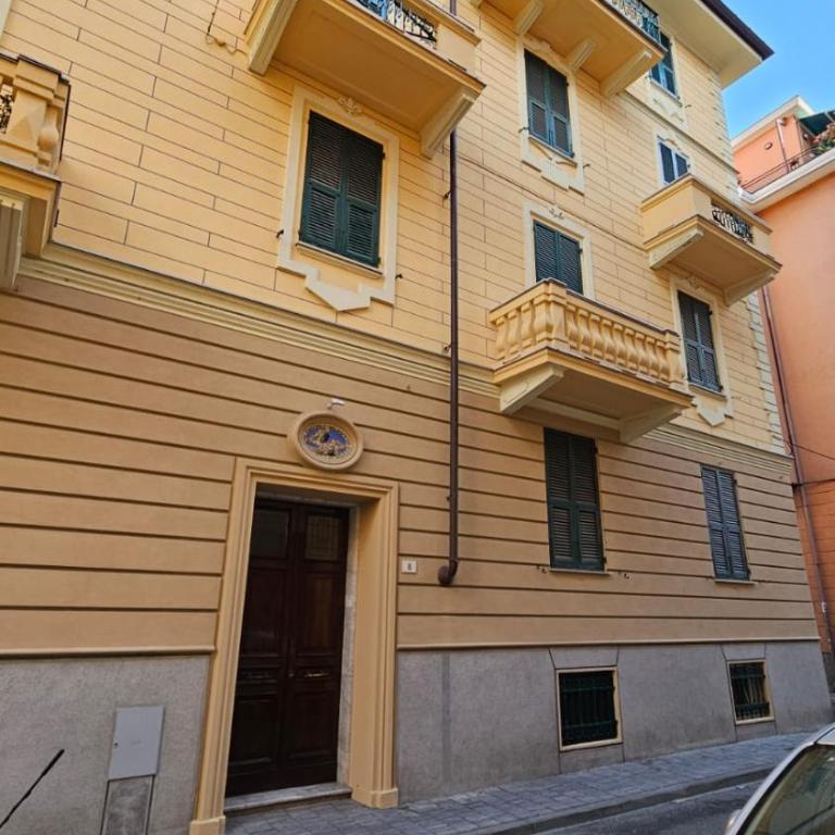 Trieste 8 - Appartamento con 2 Camere da Letto - 17