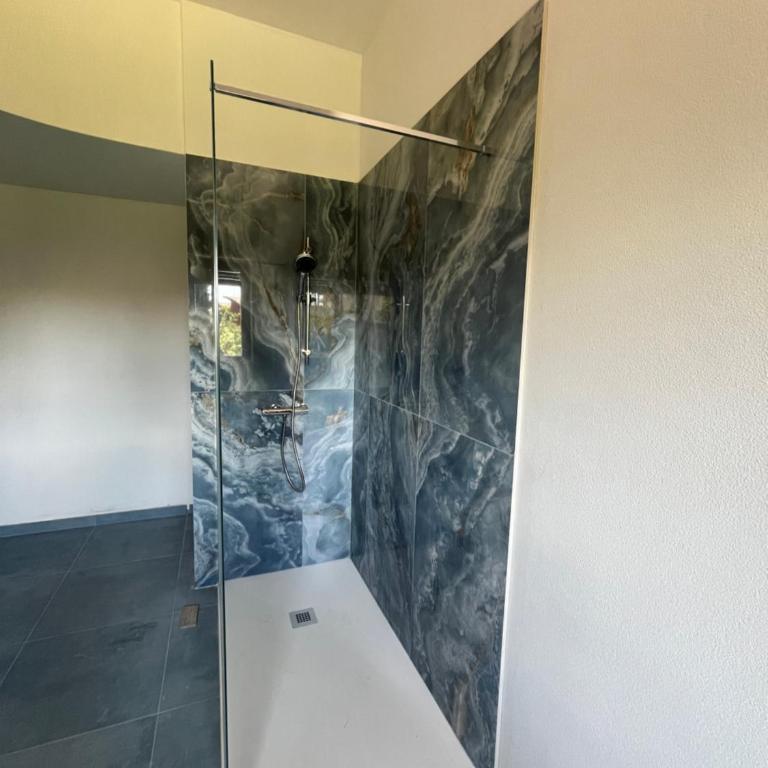Bella Vita Guesthouse -parcheggio privato interno - Suite con 2 Camere da Letto - 10
