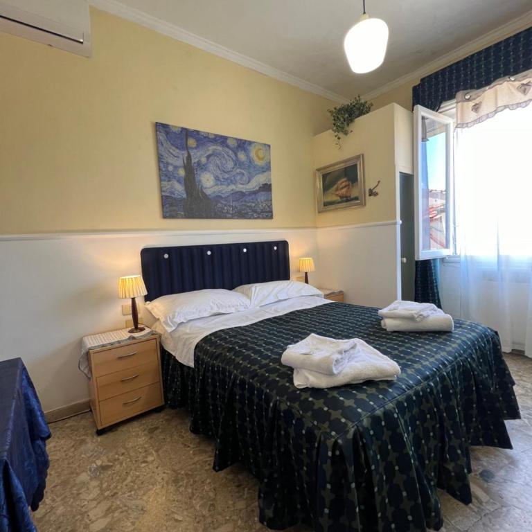 Souvenir Maya - Superior Double Room with Shared Bathroom - 18